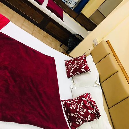 Hotel Mystique Inn أوتي الغرفة الصورة