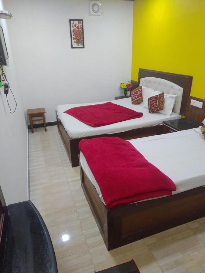 Hotel Mystique Inn أوتي المظهر الخارجي الصورة
