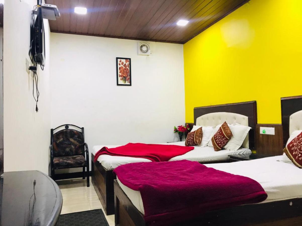 Hotel Mystique Inn أوتي المظهر الخارجي الصورة