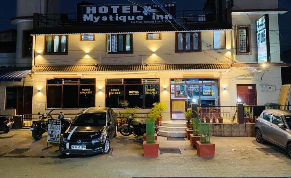 Hotel Mystique Inn أوتي المظهر الخارجي الصورة